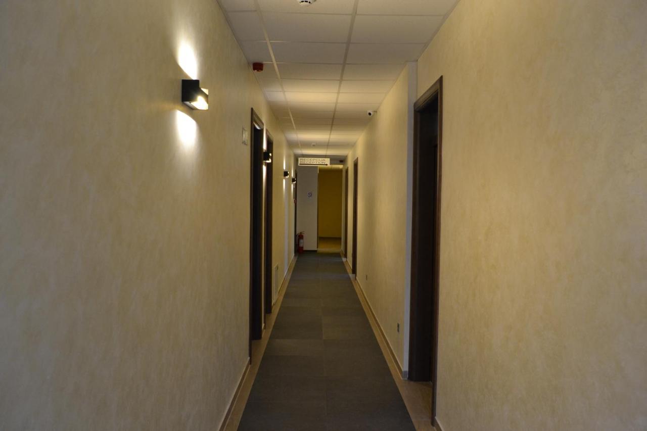 Sobe Sova Kikinda Hotel Kültér fotó