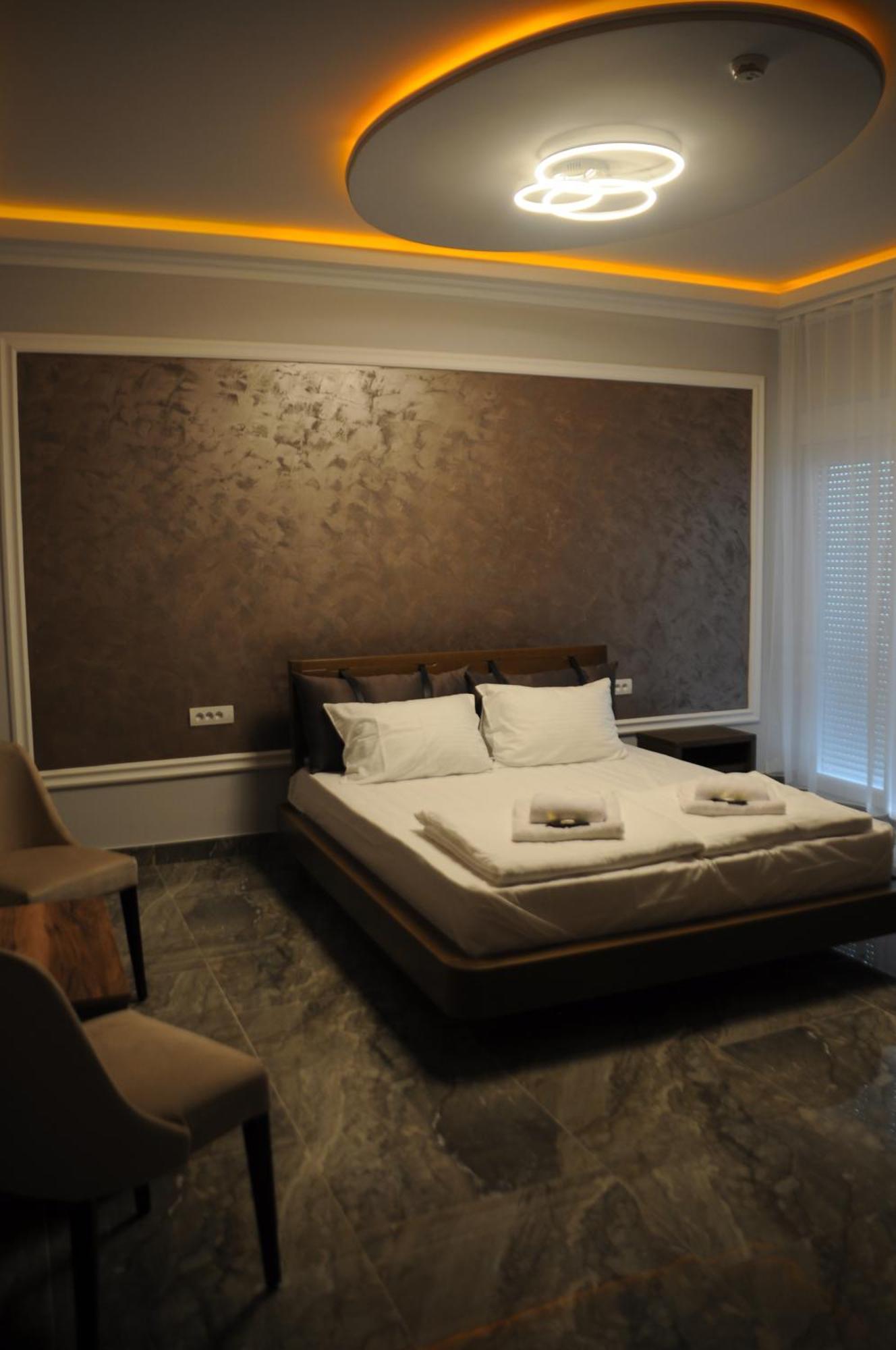 Sobe Sova Kikinda Hotel Kültér fotó