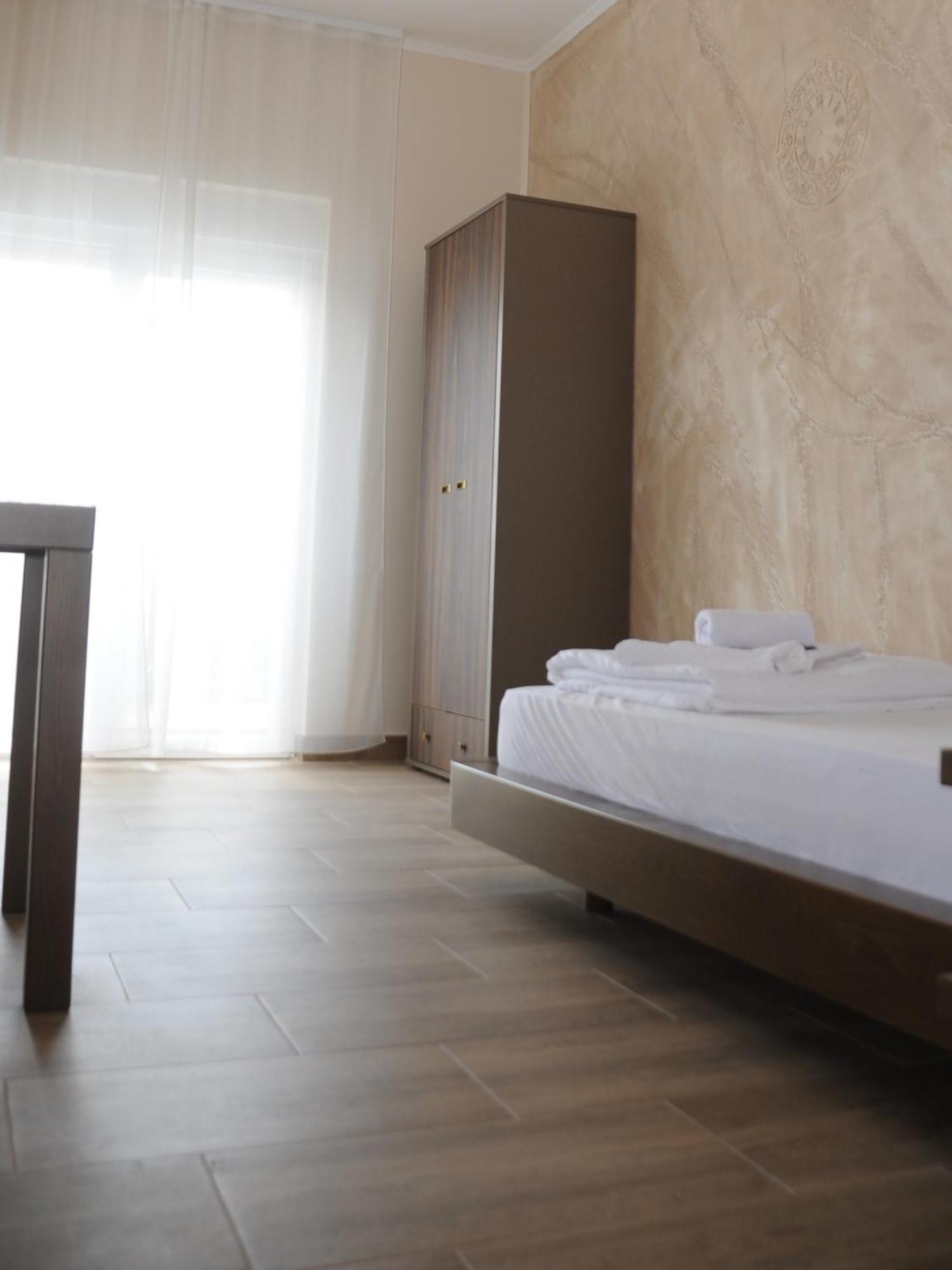 Sobe Sova Kikinda Hotel Kültér fotó