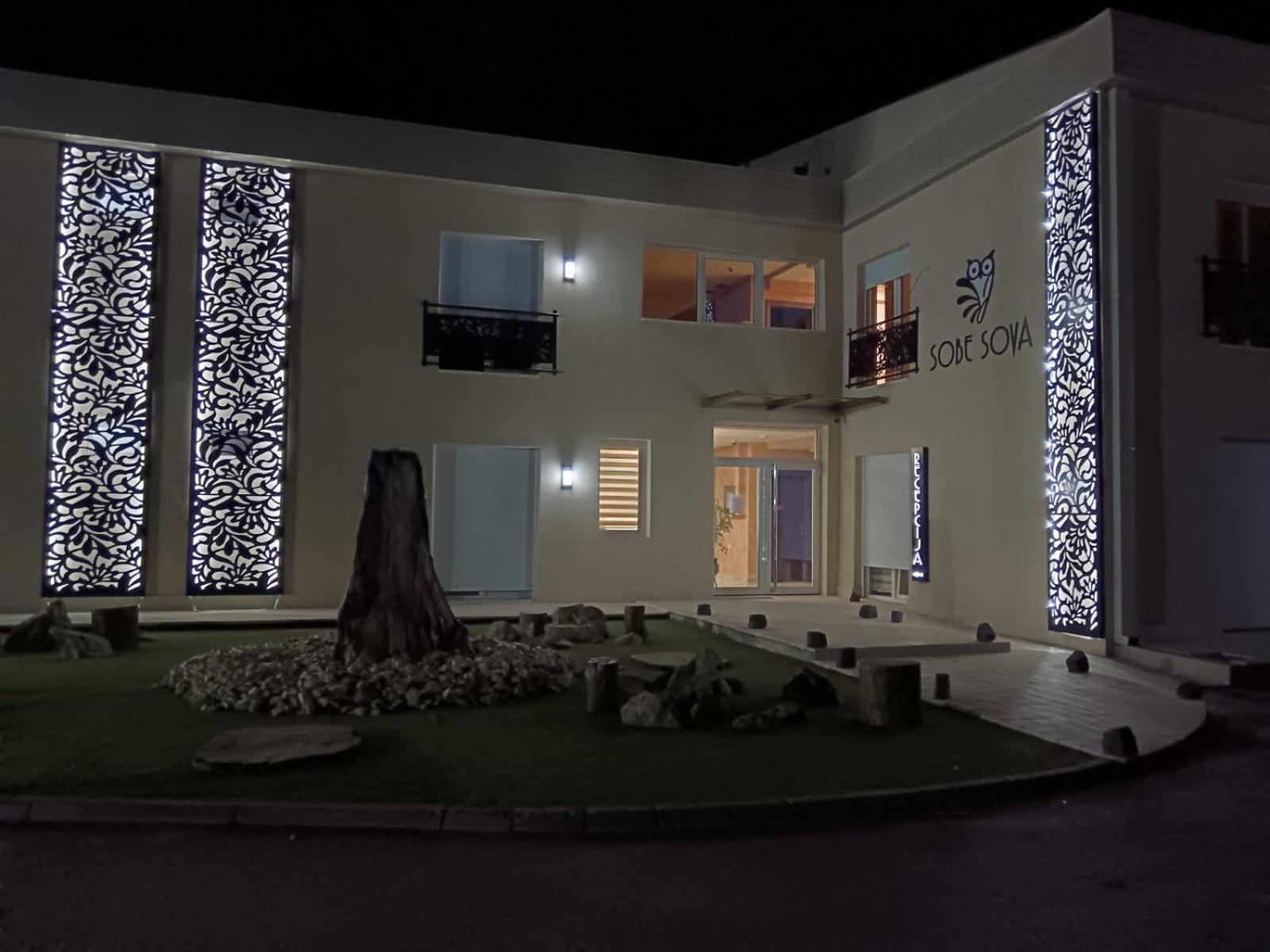 Sobe Sova Kikinda Hotel Kültér fotó